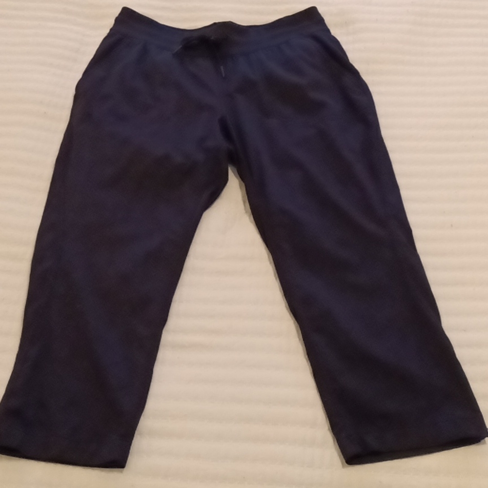 The North Face Cropped Pants Sz M